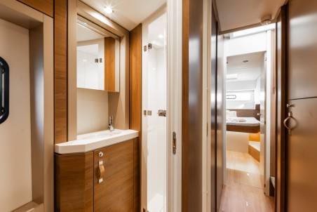 Catana Group Bali 4.6 - 5 + 2 cab. Optimus