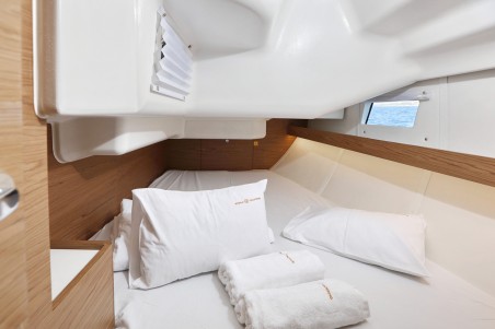 Elan Marine Elan Impression 40 Hulk