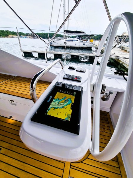 Elan Marine Elan Impression 45 - 4 cab. Hangover