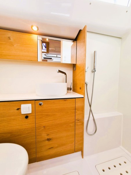 Elan Marine Elan Impression 45 - 4 cab. Hangover