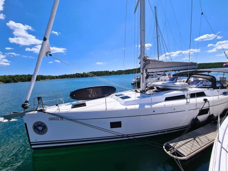 Hanse 508 | Yacht Charter Croatia | Travelboat