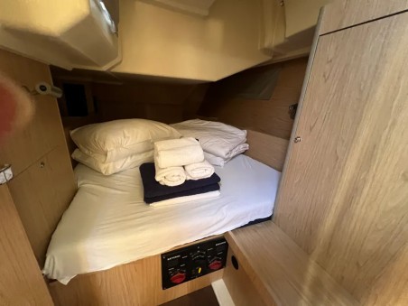 Bénéteau Oceanis 41.1 Amandine III