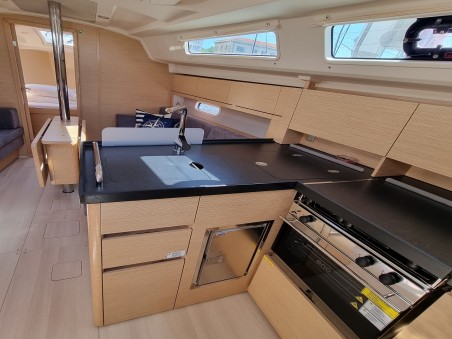 Hanse Yachts Hanse 348- 3 cab. Larod