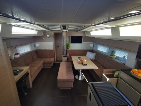 Hanse 548 | Yacht Charter Croatia | Travelboat