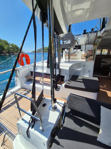 Lagoon-Bénéteau Lagoon 43 - 4 + 2 cab. Stela