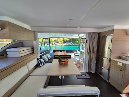 Lagoon-Bénéteau Lagoon 43 - 4 + 2 cab. Stela