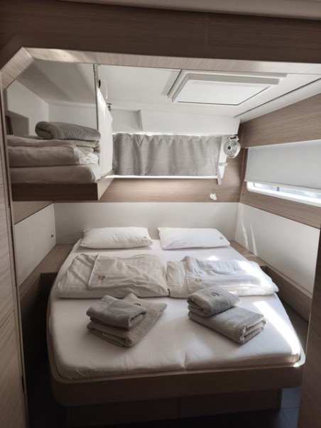 Lagoon-Bénéteau Lagoon 43 - 4 + 2 cab. Stela