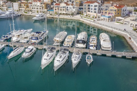 Bavaria Yachtbau Bavaria Cruiser 46 - 4 cab. Kalev