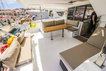 Fountaine Pajot Fountaine Pajot Lucia 40 - 4 cab. Valeriia