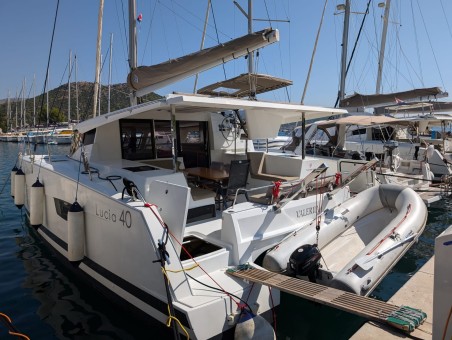 Fountaine Pajot Fountaine Pajot Lucia 40 - 4 cab. Valeriia