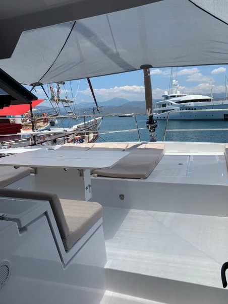 Catana Group Bali 4.6 - 4 + 2 cab. Ani Yasa