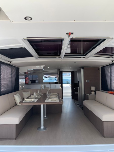 Catana Group Bali 4.6 - 4 + 2 cab. Ani Yasa