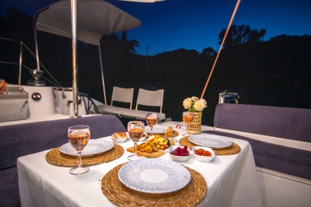 Excess Excess 11 - 4 + 1 + 1 cab. Lizzy