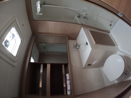 Lagoon-Bénéteau Lagoon 42 - 4 + 2 cab. Rena