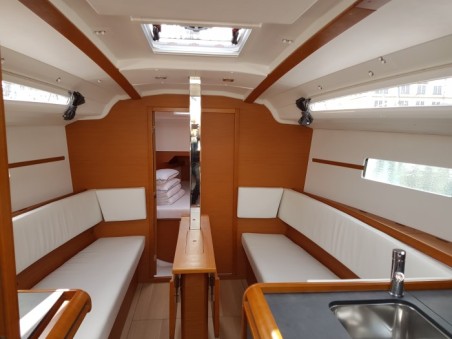 Jeanneau Sun Odyssey 349 - 3 cab. Romana