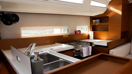 Jeanneau Sun Odyssey 410 - 3 cab. Evelyne