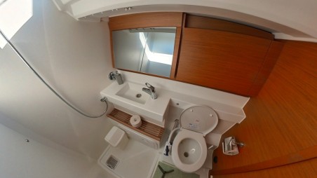 Jeanneau Sun Odyssey 440 - 4 cab. Uri