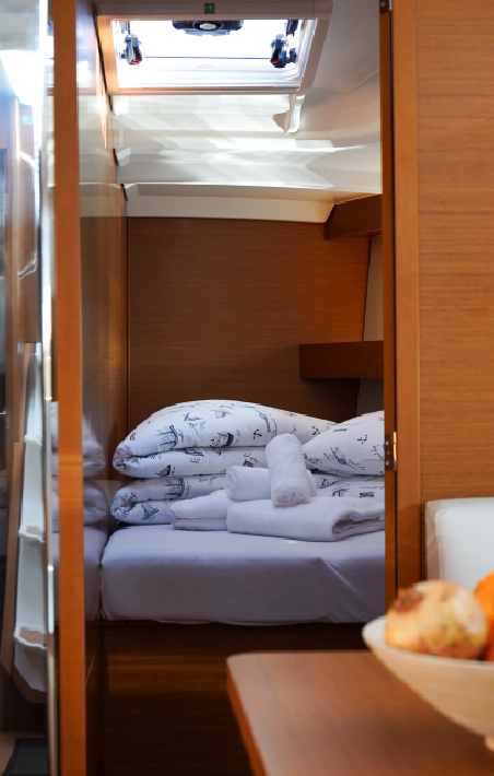 Jeanneau Sun Odyssey 440 - 4 cab. Uri