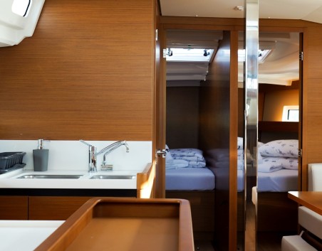 Jeanneau Sun Odyssey 440 - 4 cab. Uri