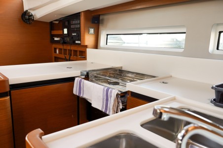 Jeanneau Sun Odyssey 440 - 4 cab. Uri