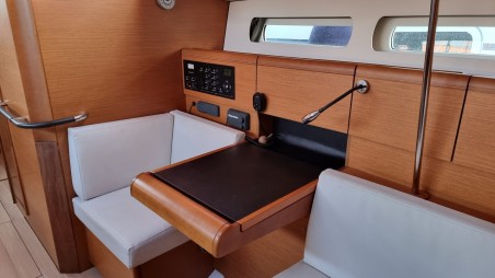 Jeanneau Sun Odyssey 449 Blue Moon