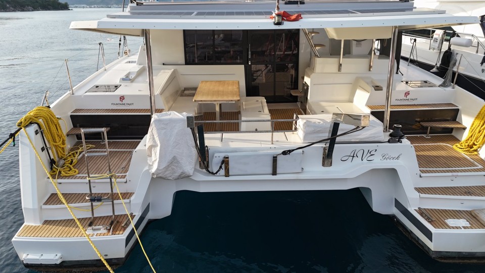 Fountaine Pajot Fountaine Pajot Elba 45 - 4 + 2 cab. Ave
