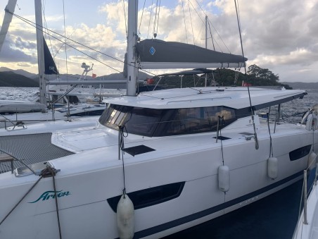 Fountaine Pajot Fountaine Pajot Isla 40 - 4 + 1 cab. Arven