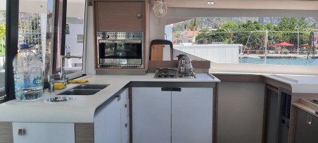 Fountaine Pajot Fountaine Pajot Isla 40 - 4 + 1 cab. Arven