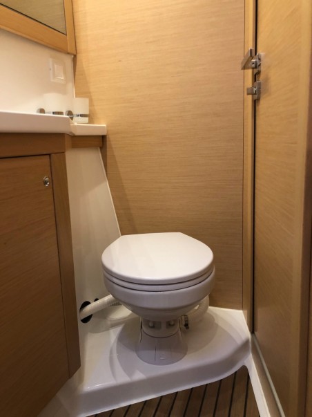 Lagoon-Bénéteau Lagoon 450 F - 4 + 1 cab. Aristofanis