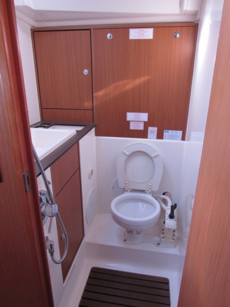 Bavaria Yachtbau Bavaria Cruiser 40 Orca