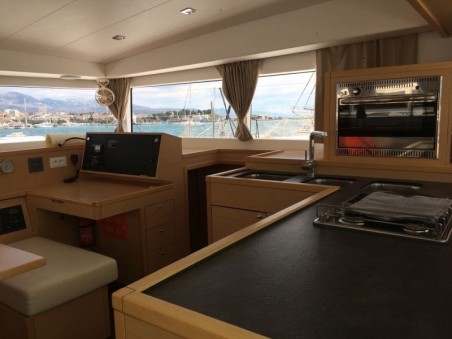 Lagoon-Bénéteau Lagoon 400 S2 - 4 + 2 cab. Ana