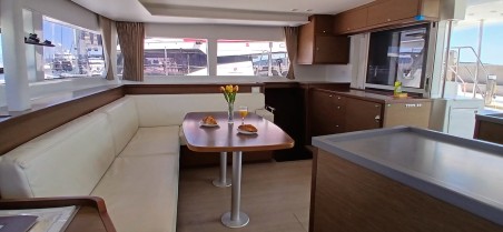 Lagoon-Bénéteau Lagoon 450 S - 4 + 2 cab. Aloha