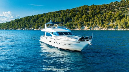 Yaretti Yaretti 2210 - 4 cab. Happy3