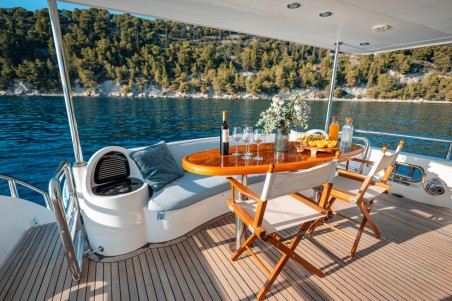 Yaretti Yaretti 2210 - 4 cab. Happy3