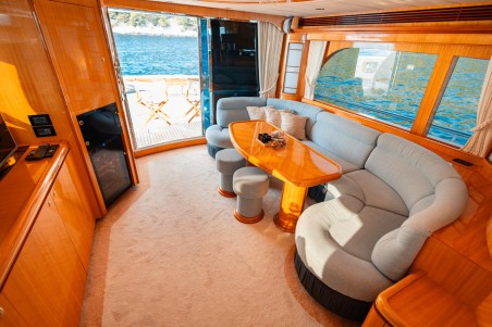 Yaretti Yaretti 2210 - 4 cab. Happy3