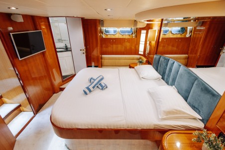 Yaretti Yaretti 2210 - 4 cab. Happy3