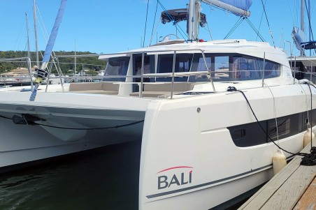 Catana Group Bali 4.2 - 4 + 1 cab. Le 113_X
