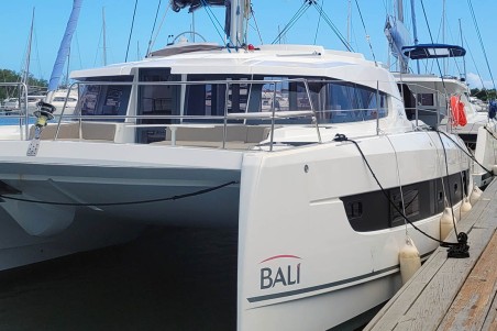 Catana Group Bali 4.2 - 4 + 1 cab. Le 113_X