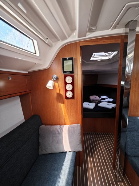 Bavaria Yachtbau Bavaria Cruiser 37 - 3 cab. Almira