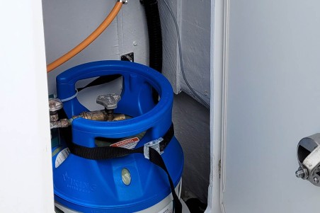 Catana Group Bali 4.2 - 4 + 1 cab. Le 113_X