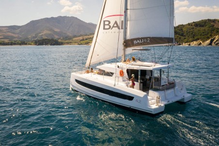 Catana Group Bali 4.2 - 4 + 1 cab. Lizzy