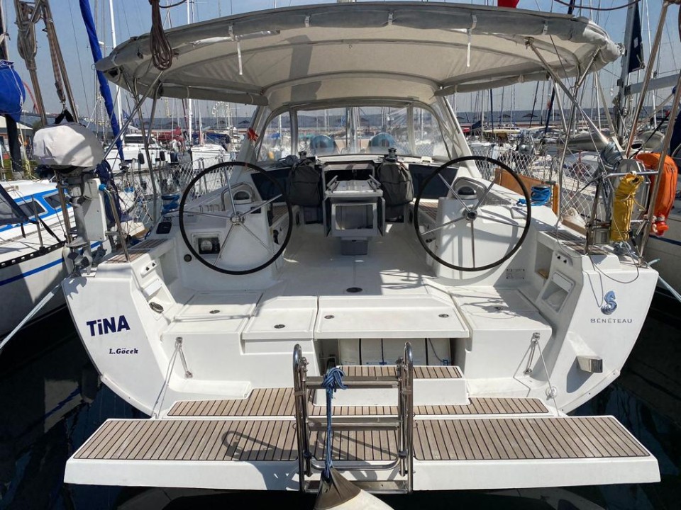 Bénéteau Oceanis 41 Tina