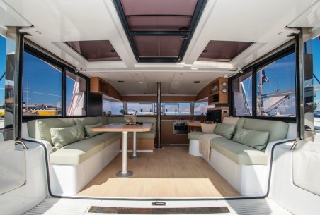 Catana Group Bali Catsmart - 4 cab. Skiouros II