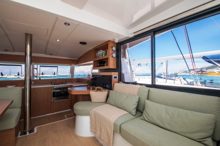 Catana Group Bali Catsmart - 4 cab. Skiouros II