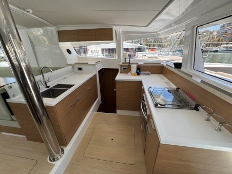 Catana Group Bali 4.2 - 4 + 1 cab. Maly