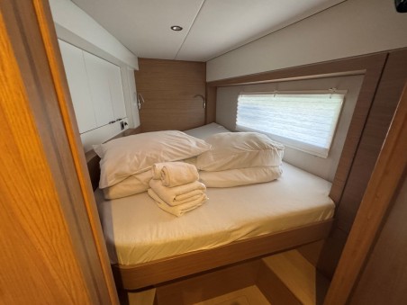 Catana Group Bali 4.2 - 4 + 1 cab. Maly