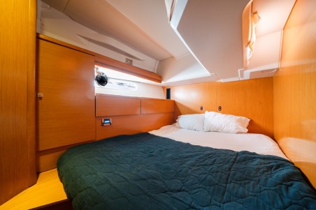 Jeanneau Jeanneau 53 - 5 + 1 cab. Regina V