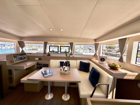 Lagoon-Bénéteau Lagoon 40 - 4 + 1 cab. Blue Horizon