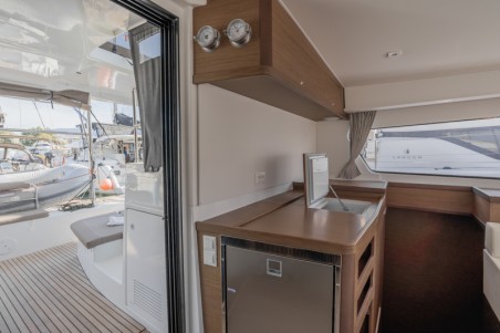 Lagoon-Bénéteau Lagoon 42 - 4 + 1 cab. Day One