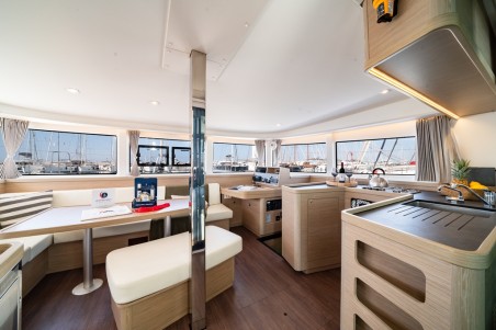 Lagoon-Bénéteau Lagoon 42 - 4 + 2 cab. Celena V